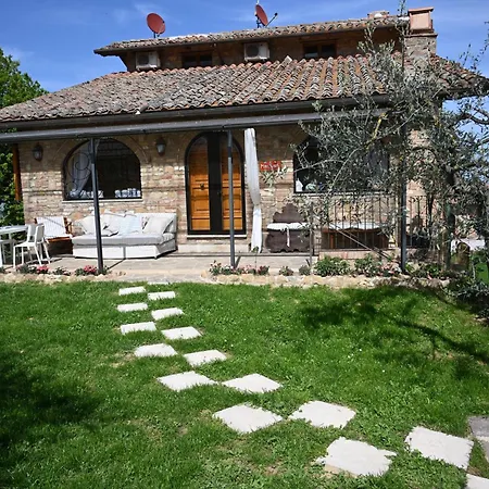 Mikipongtwo Montepulciano Stazione